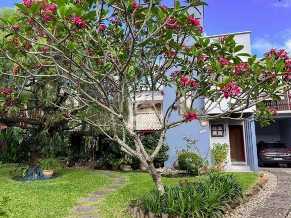 Casa com 3 Quartos à Venda, 182 m² em Porto Da Lagoa - Florianópolis