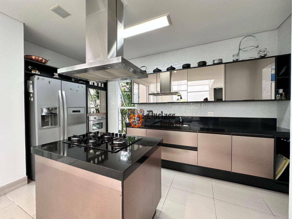 Imagem Sobrado com 4 Quartos à Venda, 283 m² em Riviera De São Lourenço - Bertioga Imagem Sobrado com 4 Quartos à Venda, 283 m² em Riviera De São Lourenço - Bertioga