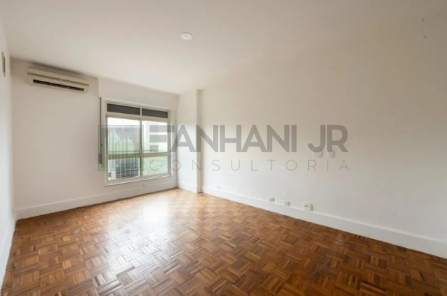 Imagem Imóvel com 3 Quartos à Venda, 180 m² em Jardim Europa - São Paulo Imagem Imóvel com 3 Quartos à Venda, 180 m² em Jardim Europa - São Paulo