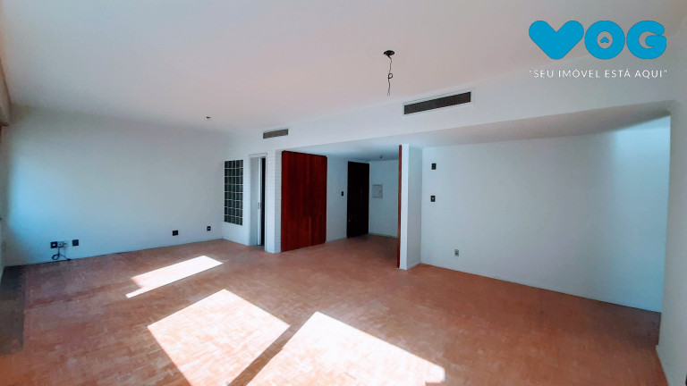 Imagem Imóvel com 4 Quartos à Venda, 179 m² em Moinhos De Vento - Porto Alegre