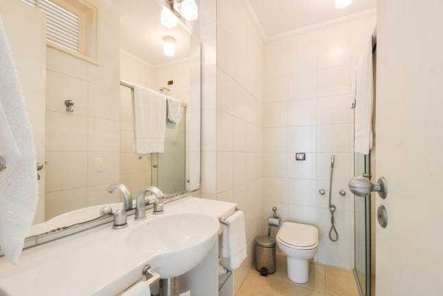 Imagem Apartamento com 2 Quartos à Venda, 176 m² em Pinheiros - São Paulo Imagem Apartamento com 2 Quartos à Venda, 176 m² em Pinheiros - São Paulo