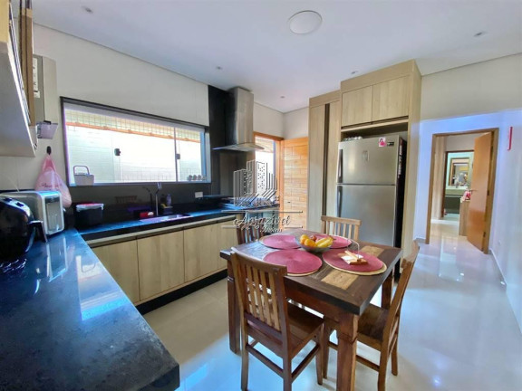 Imagem Casa com 3 Quartos à Venda, 182 m² em Guilhermina - Praia Grande