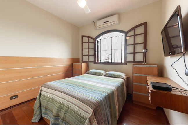 Imagem Casa com 3 Quartos à Venda, 208 m² em Jardim Vila Formosa - São Paulo