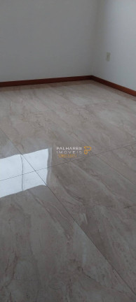 Imagem Apartamento com 2 Quartos à Venda, 62 m² em Iririú - Joinville