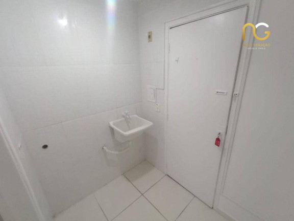 Imagem Kitnet com 1 Quarto à Venda, 17 m² em Vila Assunção - Praia Grande Imagem Kitnet com 1 Quarto à Venda, 17 m² em Vila Assunção - Praia Grande