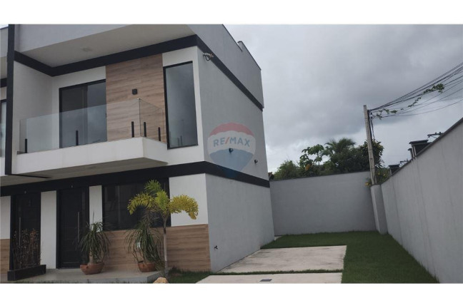 Imagem Casa com 2 Quartos à Venda, 75 m² em Inoa - Maricá