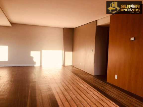 Imagem Apartamento com 2 Quartos à Venda, 116 m² em Floresta - Gramado