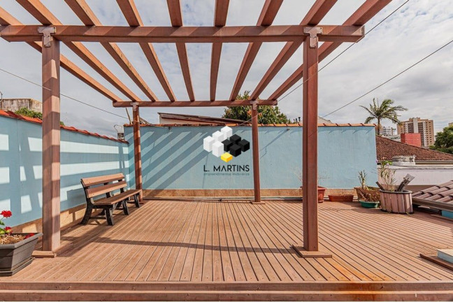 Imagem Casa com 5 Quartos à Venda, 330 m² em Vila Ipiranga - Porto Alegre Imagem Casa com 5 Quartos à Venda, 330 m² em Vila Ipiranga - Porto Alegre
