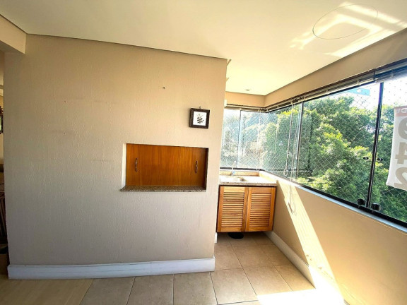 Imagem Apartamento com 3 Quartos à Venda, 118 m² em Rio Branco - Porto Alegre Imagem Apartamento com 3 Quartos à Venda, 118 m² em Rio Branco - Porto Alegre