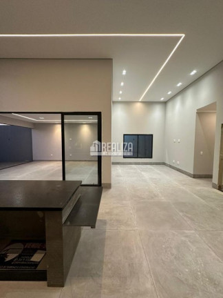 Imagem Casa com 3 Quartos à Venda, 255 m² em Parque Das Laranjeiras - Uberaba Imagem Casa com 3 Quartos à Venda, 255 m² em Parque Das Laranjeiras - Uberaba