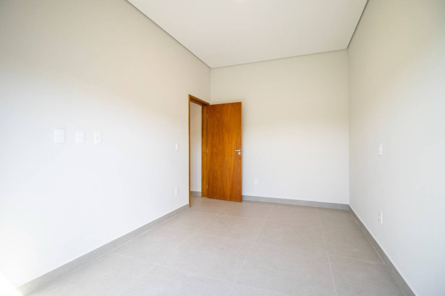 Imagem Casa de Condomínio com 3 Quartos à Venda, 202 m² em Jardim Celeste - Jundiaí