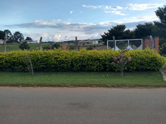 Imagem Chácara com 4 Quartos à Venda, 321 m² em Jardim Arco Verde - Araçoiaba Da Serra Imagem Chácara com 4 Quartos à Venda, 321 m² em Jardim Arco Verde - Araçoiaba Da Serra