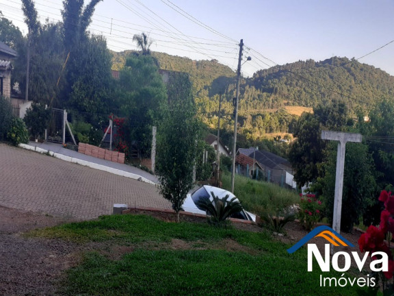 Imagem Imóvel com 2 Quartos à Venda, em Linha Imperial - Nova Petrópolis Imagem Imóvel com 2 Quartos à Venda, em Linha Imperial - Nova Petrópolis