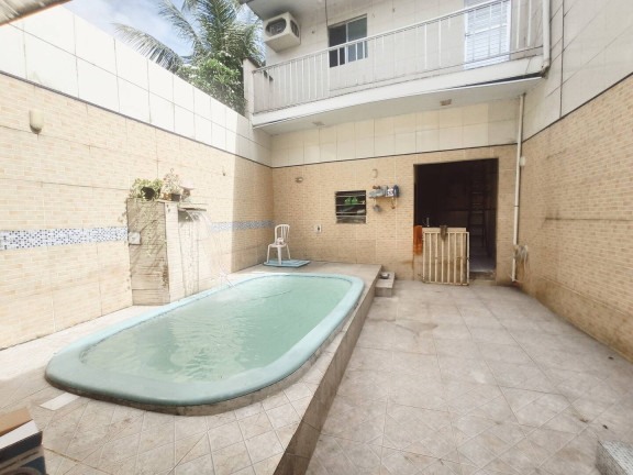 Casa com 3 Quartos à Venda, 432 m² em Cremação - Belém