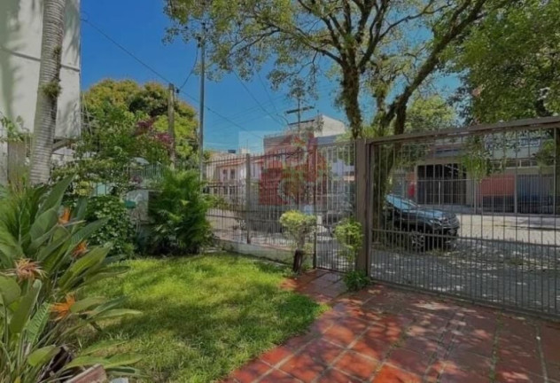 Imagem Casa com 3 Quartos à Venda, 178 m² em Santana - Porto Alegre Imagem Casa com 3 Quartos à Venda, 178 m² em Santana - Porto Alegre