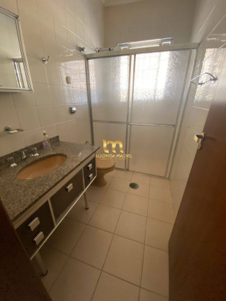 Imagem Casa com 3 Quartos à Venda, 241 m² em Solemar - Praia Grande