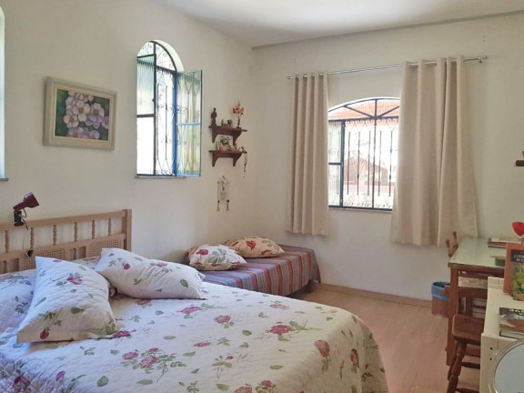 Imagem Casa com 3 Quartos à Venda, 210 m² em Vargem Grande - Teresópolis Imagem Casa com 3 Quartos à Venda, 210 m² em Vargem Grande - Teresópolis