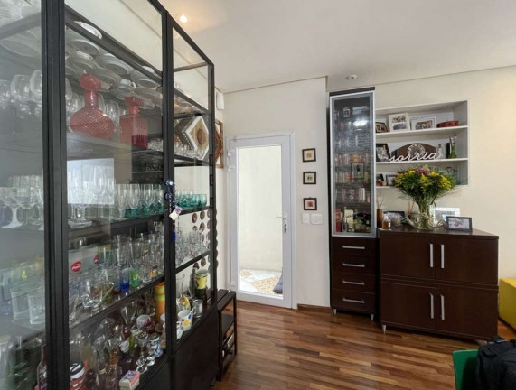Imagem Imóvel com 3 Quartos à Venda, em Granja Viana - Cotia Imagem Imóvel com 3 Quartos à Venda, em Granja Viana - Cotia