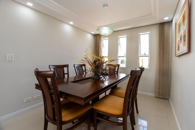 Imagem Casa com 4 Quartos à Venda, 309 m² em Bairro Alto - Curitiba