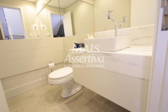 Imagem Casa com 2 Quartos à Venda, 106 m² em Centro - Canela Imagem Casa com 2 Quartos à Venda, 106 m² em Centro - Canela