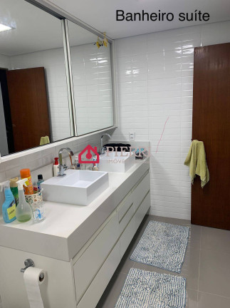 Imagem Sobrado com 3 Quartos à Venda, 125 m² em Vila Dos Remédios - São Paulo Imagem Sobrado com 3 Quartos à Venda, 125 m² em Vila Dos Remédios - São Paulo