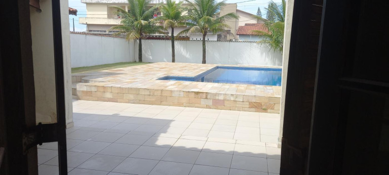 Imagem Casa com 2 Quartos à Venda, 574 m² em Bopiranga - Itanhaém Imagem Casa com 2 Quartos à Venda, 574 m² em Bopiranga - Itanhaém