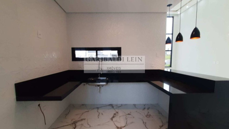 Imagem Casa com 3 Quartos à Venda, 136 m² em Centro - Indaiatuba Imagem Casa com 3 Quartos à Venda, 136 m² em Centro - Indaiatuba