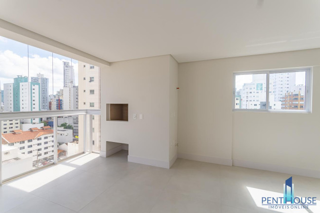 Imagem Apartamento com 3 Quartos à Venda, 139 m² em Centro - Balneário Camboriú Imagem Apartamento com 3 Quartos à Venda, 139 m² em Centro - Balneário Camboriú