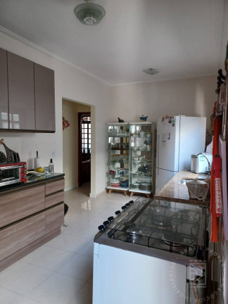Imagem Casa com 3 Quartos à Venda, 199 m² em Bosque Dos Eucaliptos - São José Dos Campos Imagem Casa com 3 Quartos à Venda, 199 m² em Bosque Dos Eucaliptos - São José Dos Campos