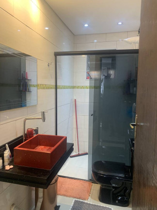 Imagem Casa com 5 Quartos à Venda, em Inamar - Diadema Imagem Casa com 5 Quartos à Venda, em Inamar - Diadema