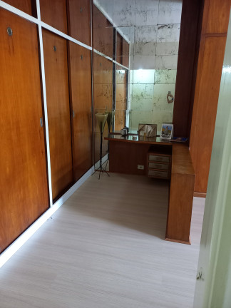 Imagem Sobrado com 4 Quartos à Venda, 280 m² em Ipiranga - São Paulo Imagem Sobrado com 4 Quartos à Venda, 280 m² em Ipiranga - São Paulo