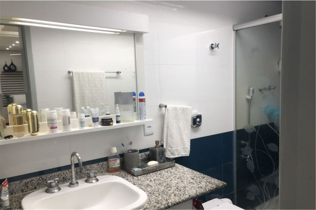 Imagem Cobertura com 3 Quartos à Venda, 244 m² em Tijuca - Rio De Janeiro Imagem Cobertura com 3 Quartos à Venda, 244 m² em Tijuca - Rio De Janeiro