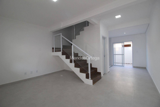 Imagem Casa com 2 Quartos para Alugar, 92 m² em Jardim Simus - Sorocaba Imagem Casa com 2 Quartos para Alugar, 92 m² em Jardim Simus - Sorocaba