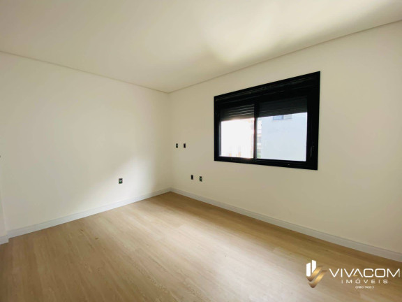 Imagem Casa com 3 Quartos à Venda, 184 m² em Deltaville - Biguaçu Imagem Casa com 3 Quartos à Venda, 184 m² em Deltaville - Biguaçu