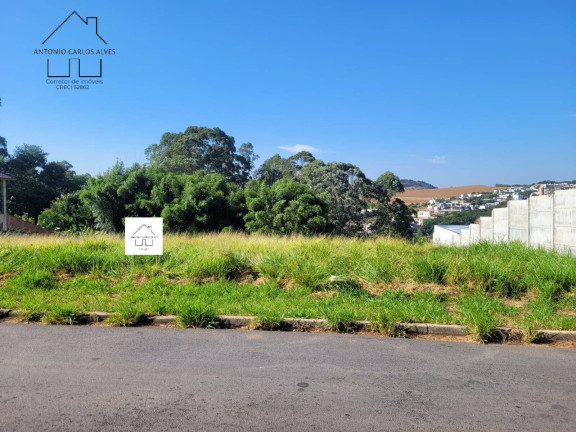 Imagem Terreno à Venda, 750 m² em Lagos De Santa Helena - Bragança Paulista Imagem Terreno à Venda, 750 m² em Lagos De Santa Helena - Bragança Paulista