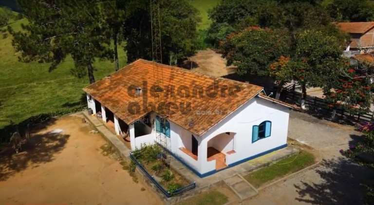 Imagem Fazenda à Venda, 1.067 m² em Santa Branca