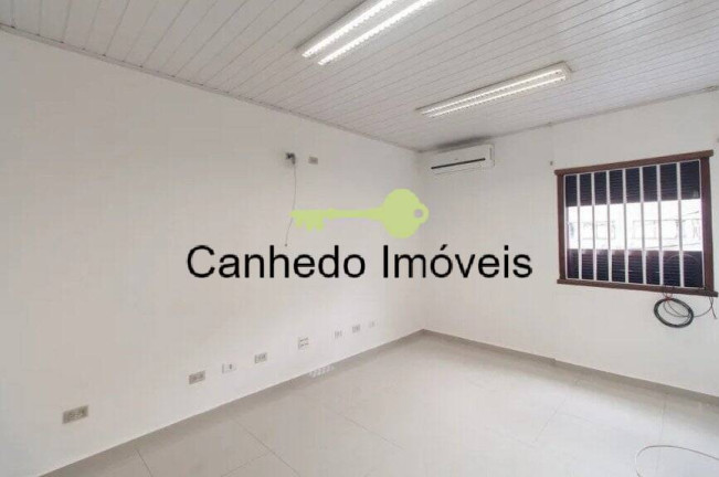 Imagem Casa com 7 Quartos à Venda, 180 m² em Jardim Aeroporto - São Paulo