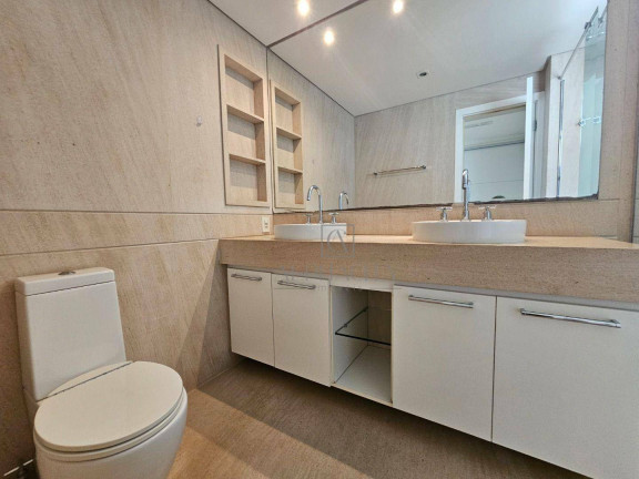 Imagem Apartamento com 3 Quartos à Venda ou Locação, 212 m² em Alphaville - Barueri Imagem Apartamento com 3 Quartos à Venda ou Locação, 212 m² em Alphaville - Barueri