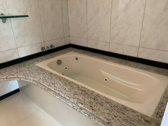 Imagem Casa com 3 Quartos à Venda, 230 m² em Riviera Fluminense - Macaé Imagem Casa com 3 Quartos à Venda, 230 m² em Riviera Fluminense - Macaé