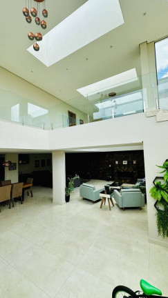 Imagem Casa de Condomínio com 5 Quartos à Venda, 1.000 m² em Centro - Joanópolis