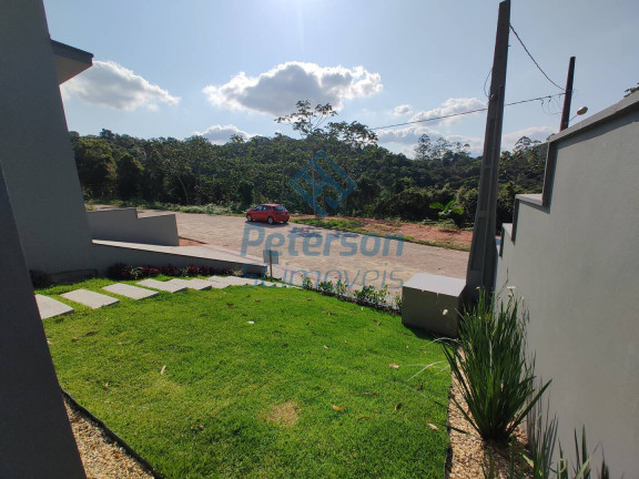 Imagem Casa com 3 Quartos à Venda, 165 m² em Primeiro De Maio - Brusque Imagem Casa com 3 Quartos à Venda, 165 m² em Primeiro De Maio - Brusque