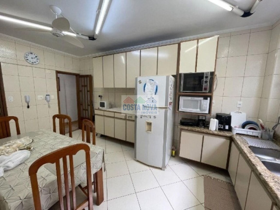 Imagem Apartamento com 3 Quartos à Venda, 131 m² Imagem Apartamento com 3 Quartos à Venda, 131 m²