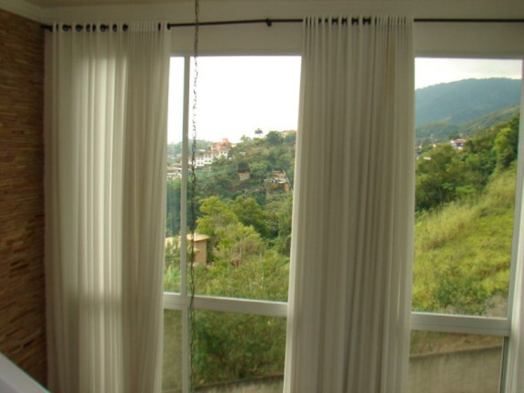 Imagem Casa com 4 Quartos à Venda, 200 m² em Perequê - Ilhabela