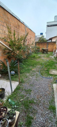 Imagem Casa com 2 Quartos à Venda, 300 m² em Santa Regina - Camboriú Imagem Casa com 2 Quartos à Venda, 300 m² em Santa Regina - Camboriú