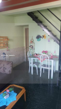 Imagem Casa com 2 Quartos à Venda, 65 m² em Califórnia - Itaguaí