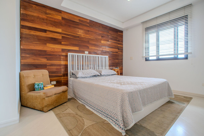 Imagem Apartamento com 3 Quartos à Venda, 204 m² em água Verde - Curitiba Imagem Apartamento com 3 Quartos à Venda, 204 m² em água Verde - Curitiba
