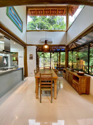 Imagem Casa com 4 Quartos à Venda, 180 m² em Maresias - São Sebastião Imagem Casa com 4 Quartos à Venda, 180 m² em Maresias - São Sebastião