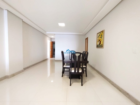 Imagem Apartamento com 4 Quartos à Venda, 120 m² Imagem Apartamento com 4 Quartos à Venda, 120 m²