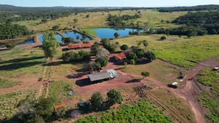 Imagem Fazenda à Venda, 2.114 m² em Jangada Imagem Fazenda à Venda, 2.114 m² em Jangada