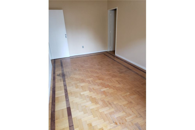 Imagem Apartamento com 2 Quartos à Venda, 84 m² em Auxiliadora - Porto Alegre Imagem Apartamento com 2 Quartos à Venda, 84 m² em Auxiliadora - Porto Alegre